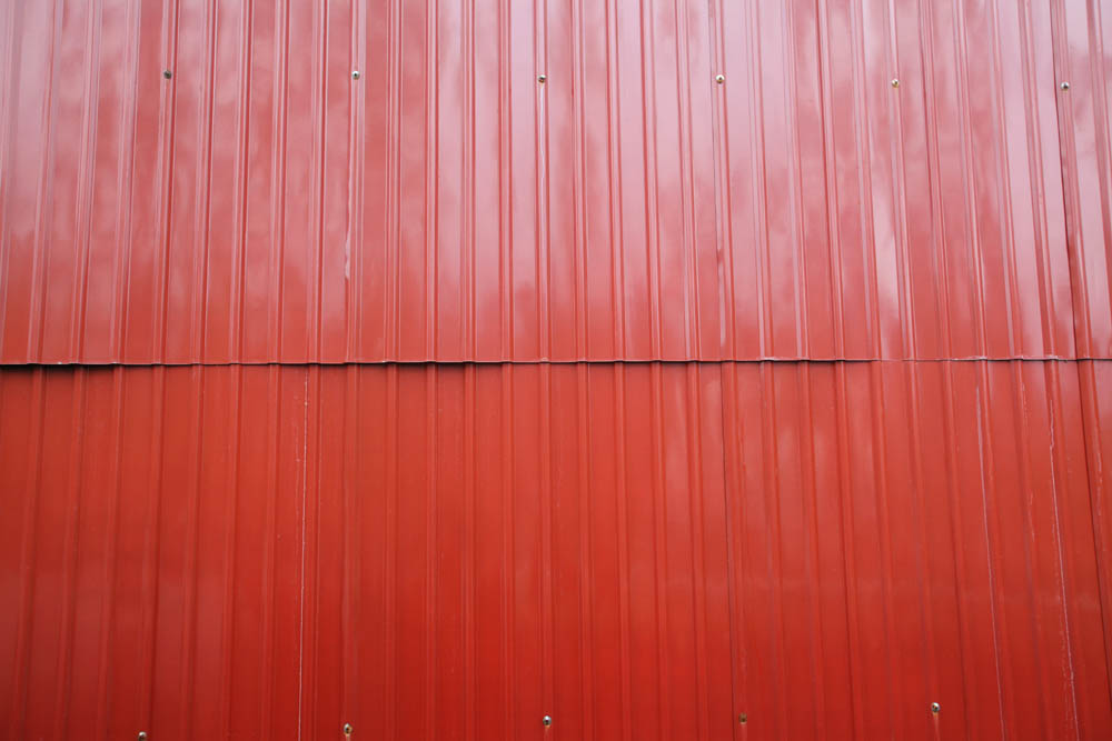 Why Barns And Other Agricultural Buildings Are Usually Painted Red
