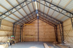 Clear Span Trusses Provide Extra Vertical Space in Garages